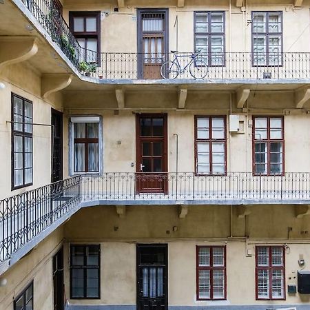 Designer Dream Home In The Ruin Bar District W A/C Budapeste Exterior foto